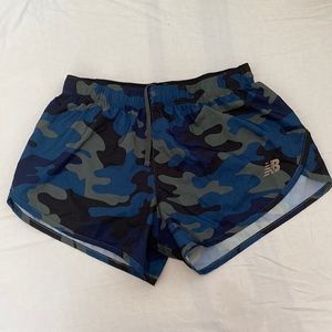 New balance athletic shorts size small